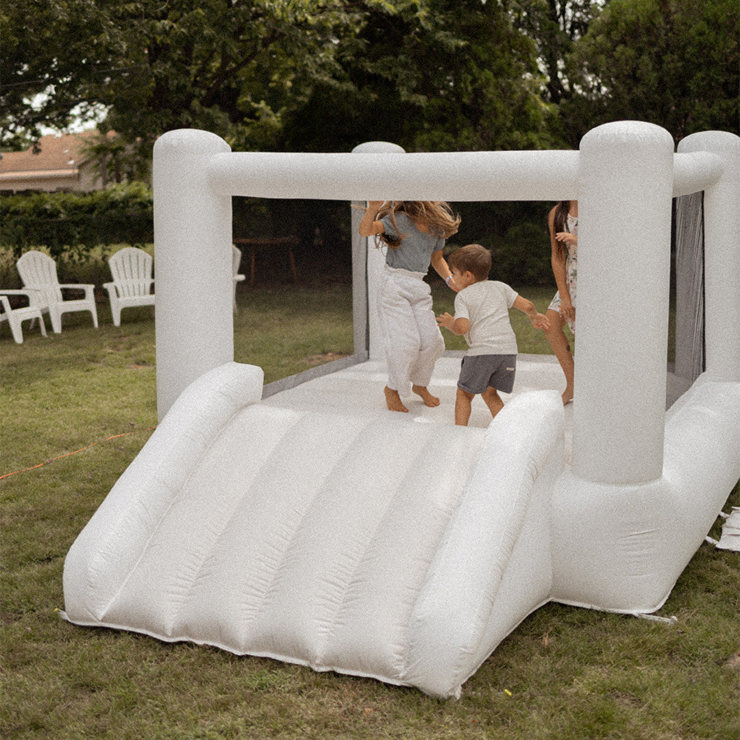 Tumble Bounce House - White - image 4