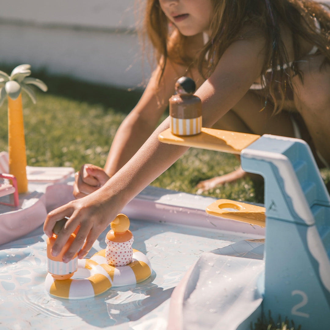 Pool Day Water Table - image 4