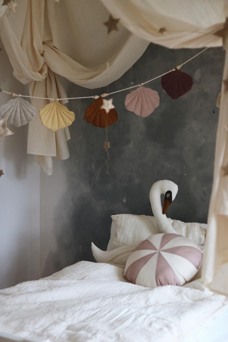 Round Patchwork Pillow - Pink - image 3