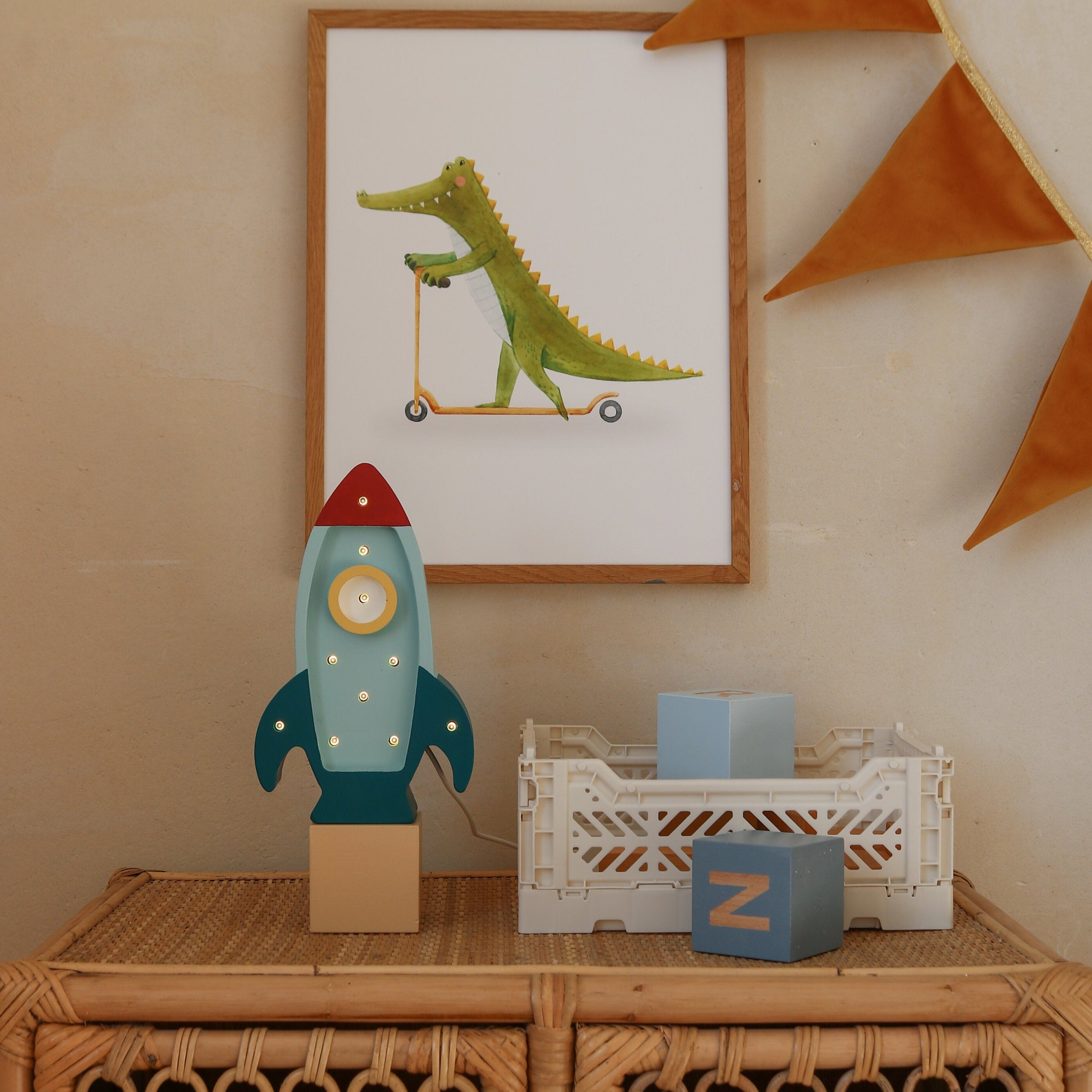 Mini Rocket Ship Lamp - image 10