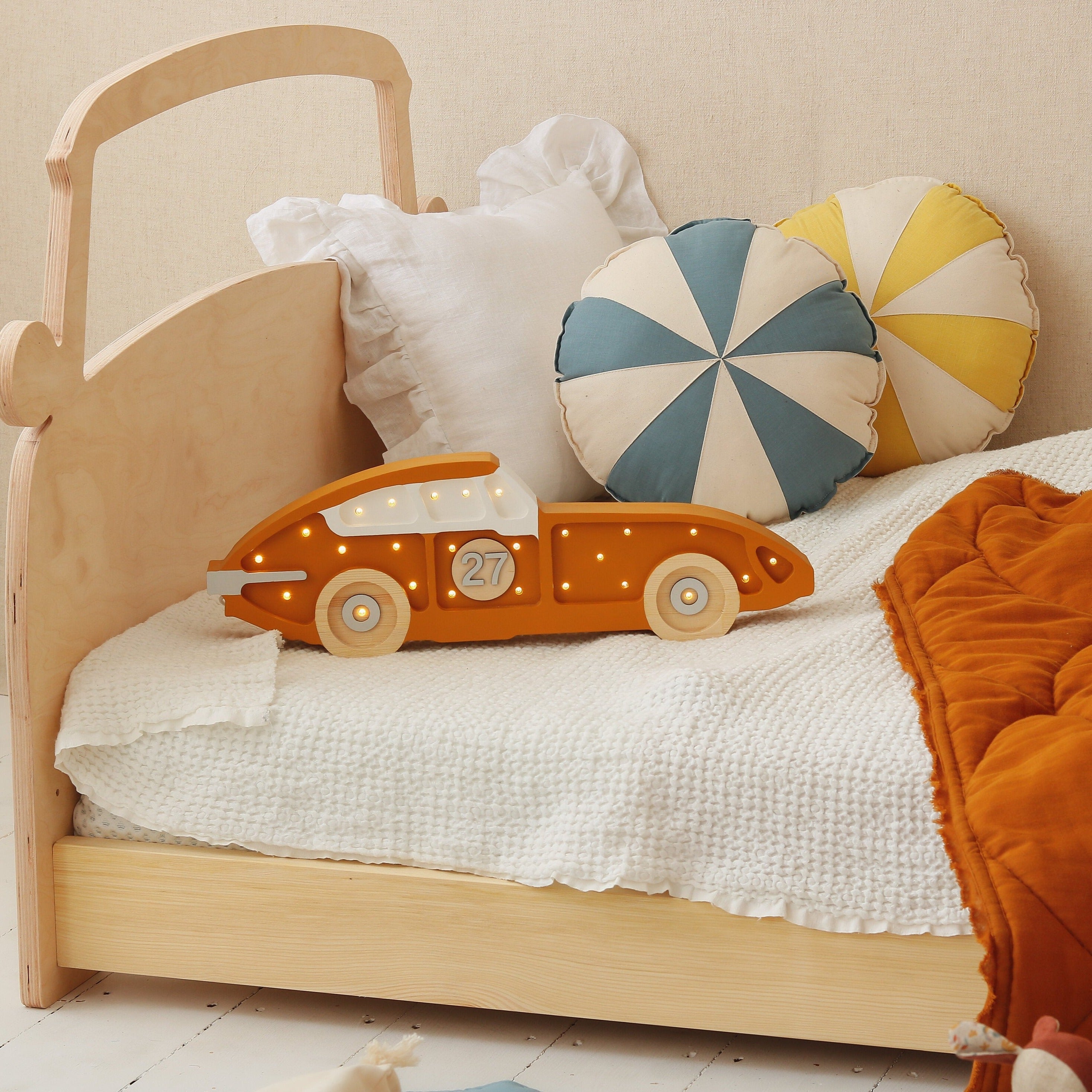 Race Car Lamp - image 14